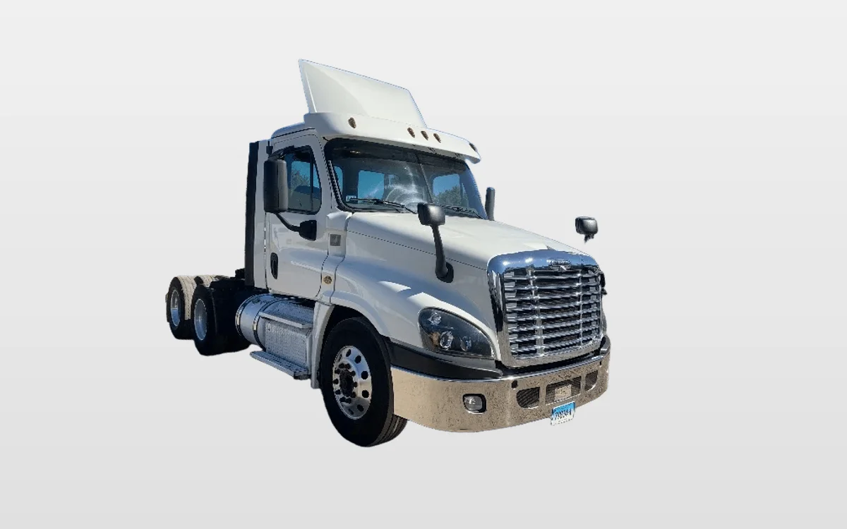 2019 Freightliner - image 1