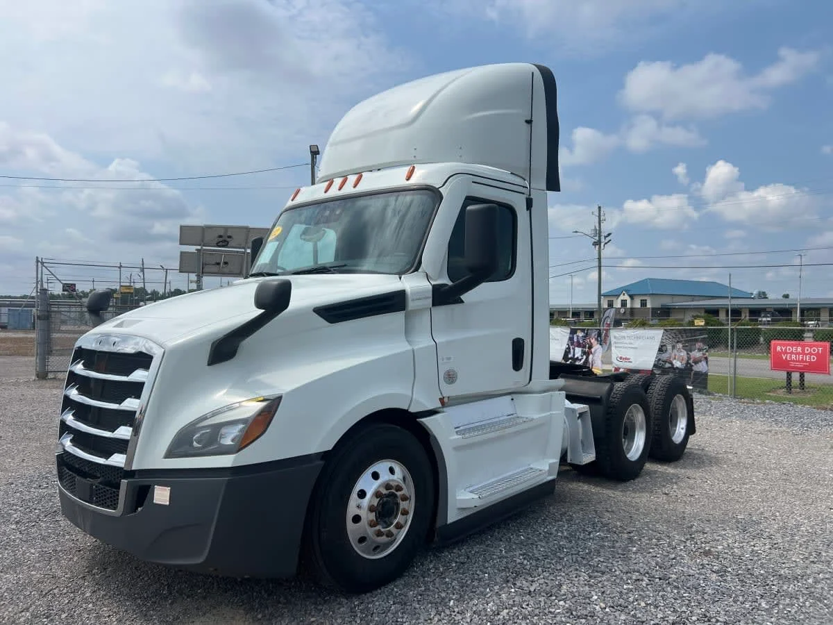2022 Freightliner Cascadia