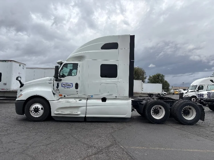 2022 International LT in West Valley City, UT — photo 4