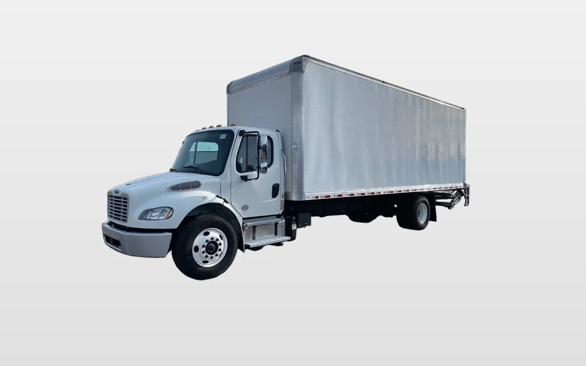 2018 Freightliner M2 106 - image 1