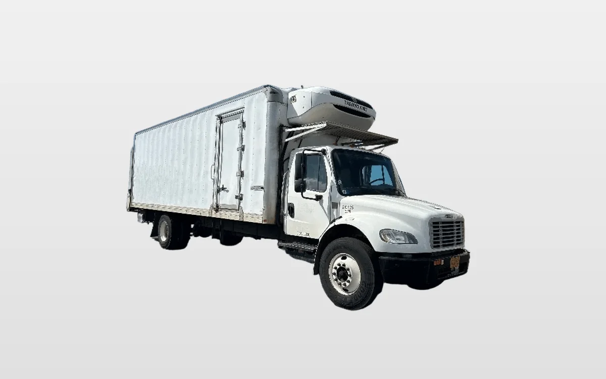 2019 Freightliner M2 106 - image 1