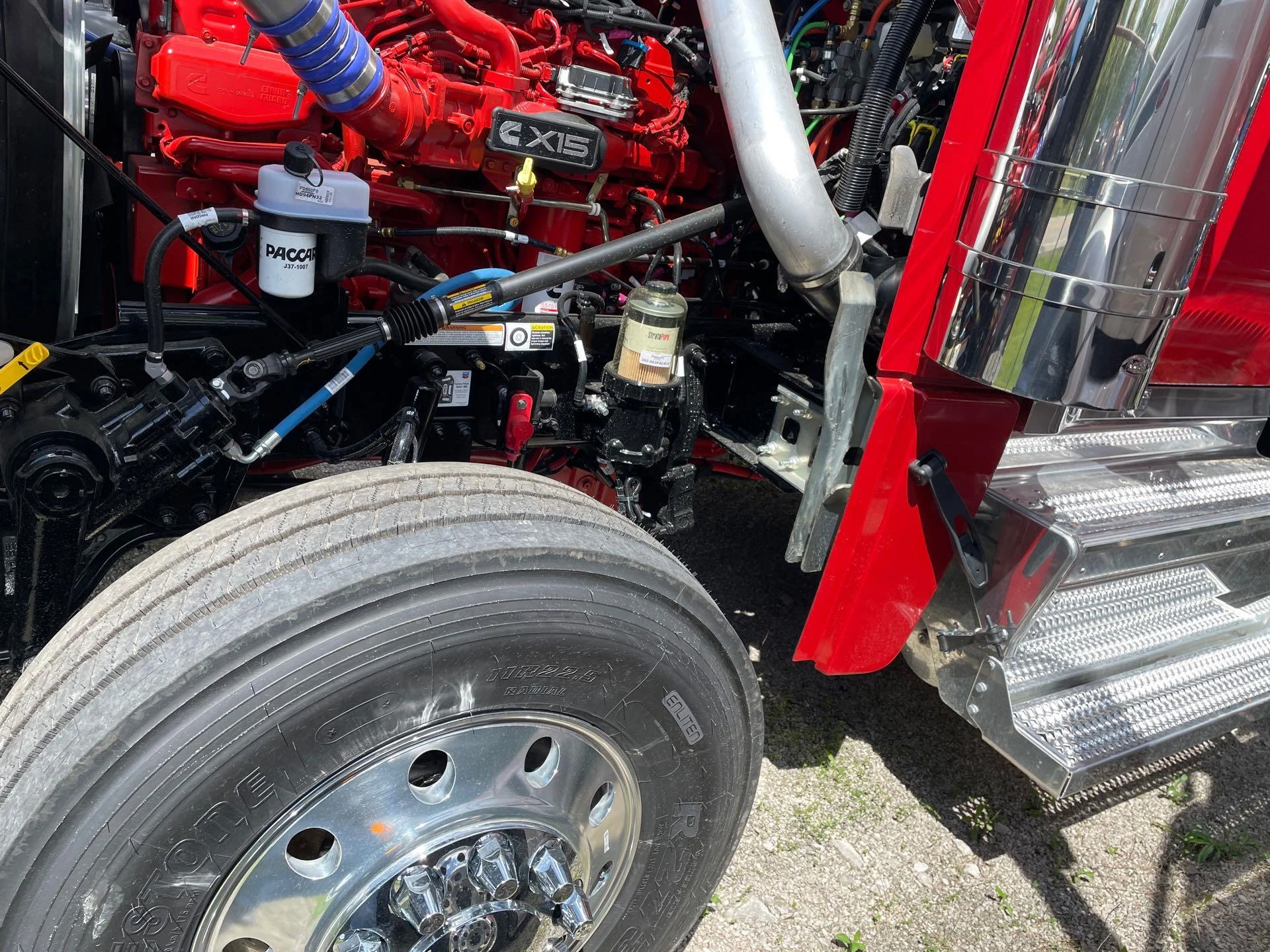 2027 Peterbilt 589 in Etna, OH — photo 33