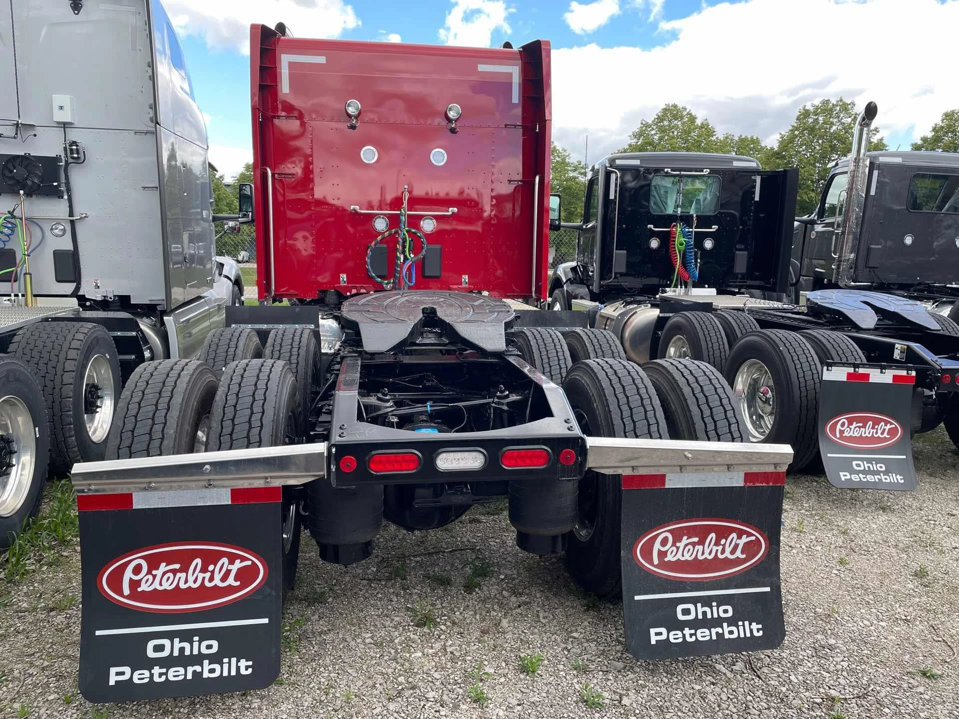 2027 Peterbilt 589 in Etna, OH — photo 8
