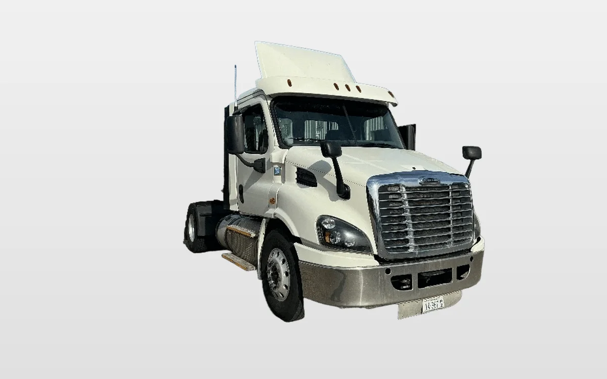 2017 Freightliner - image 1