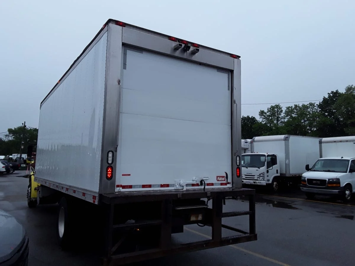 2018 Freightliner M2 106 in Salisbury, MA — photo 6