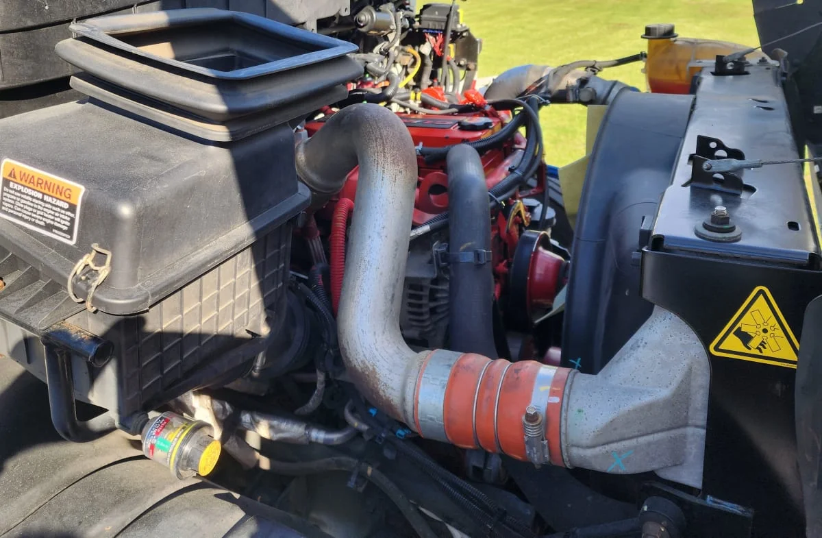 2019 International 4300 - image 6