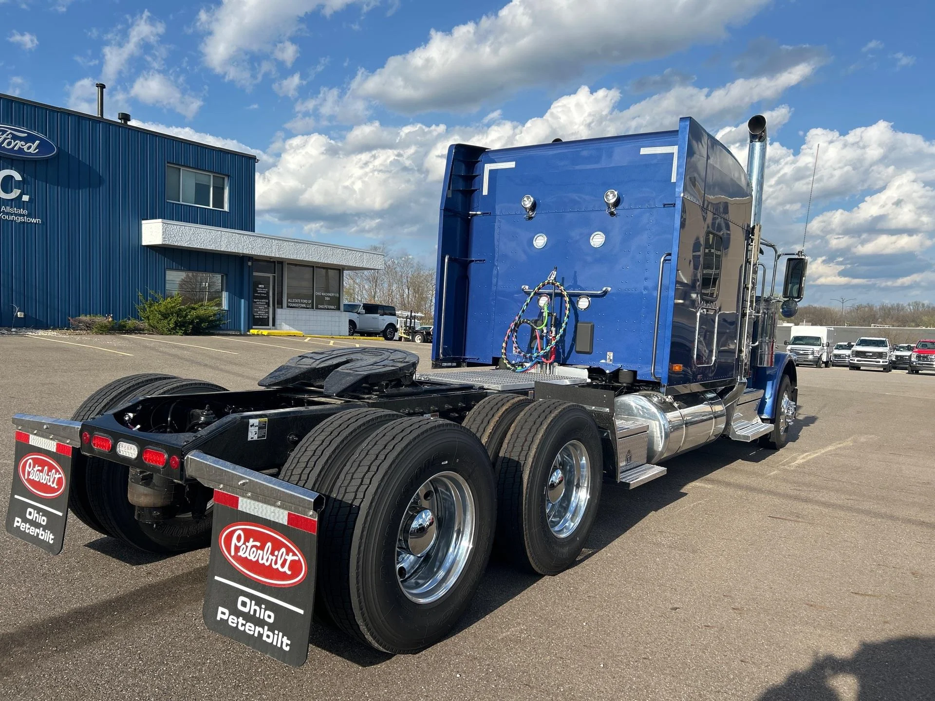 2027 Peterbilt 589 in Youngstown, OH — photo 6
