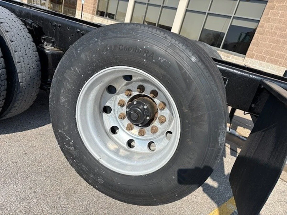 2021 Freightliner 122SD - image 14