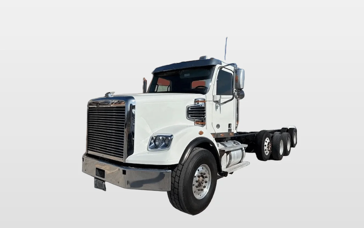 2021 Freightliner 122SD - image 1