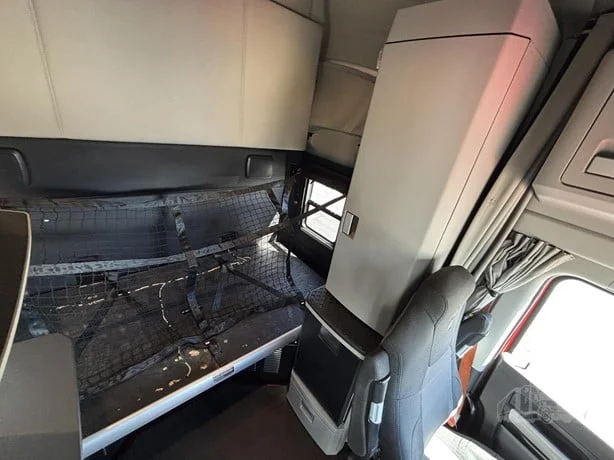 2023 Kenworth T680 in Salt Lake City, UT — photo 16