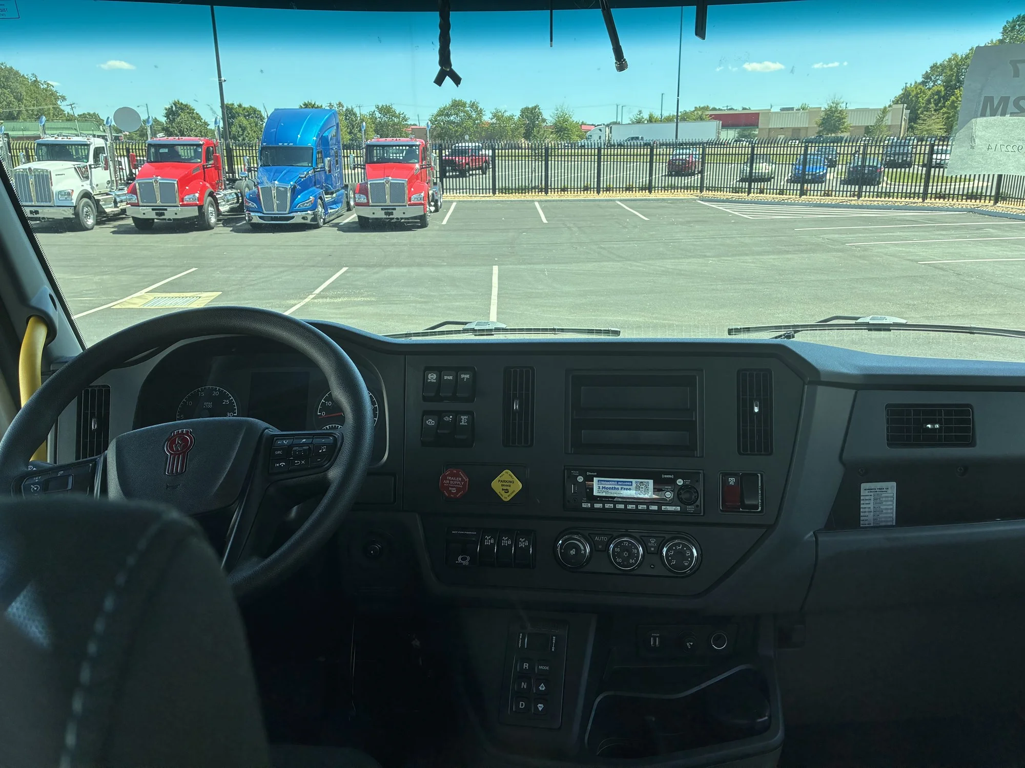 2026 Kenworth T480 - image 5