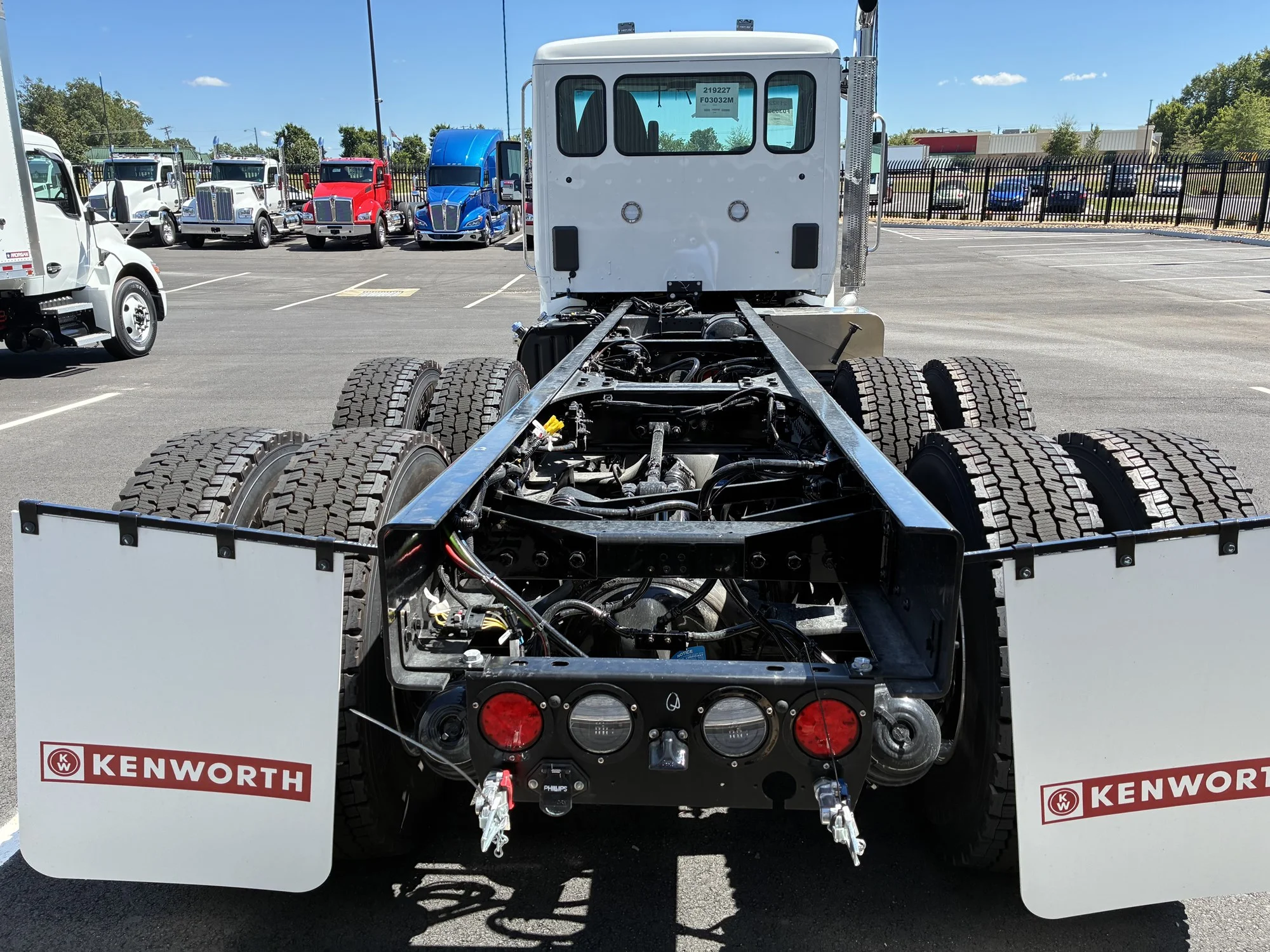 2026 Kenworth T480 - image 6