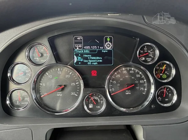 2021 Kenworth T680 in Portland, OR — photo 12