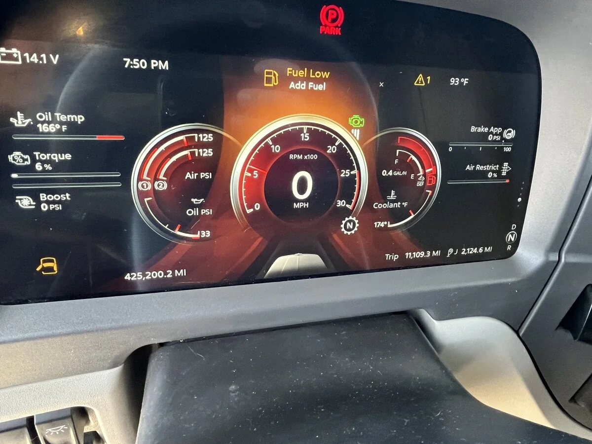 2023 Peterbilt 579 - image 21