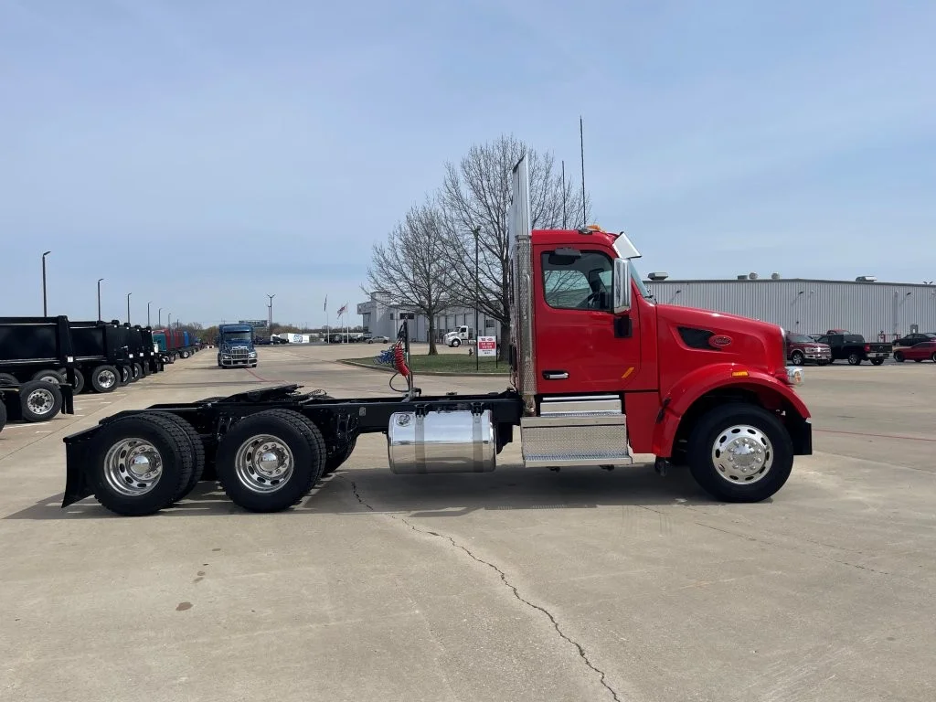 2020 Peterbilt 567 - image 6