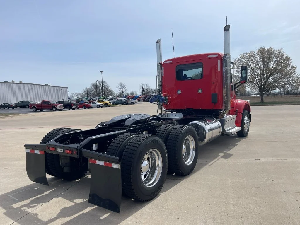 2020 Peterbilt 567 - image 5