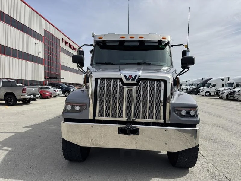 2026 Western Star 47X in Columbus, OH — photo 9