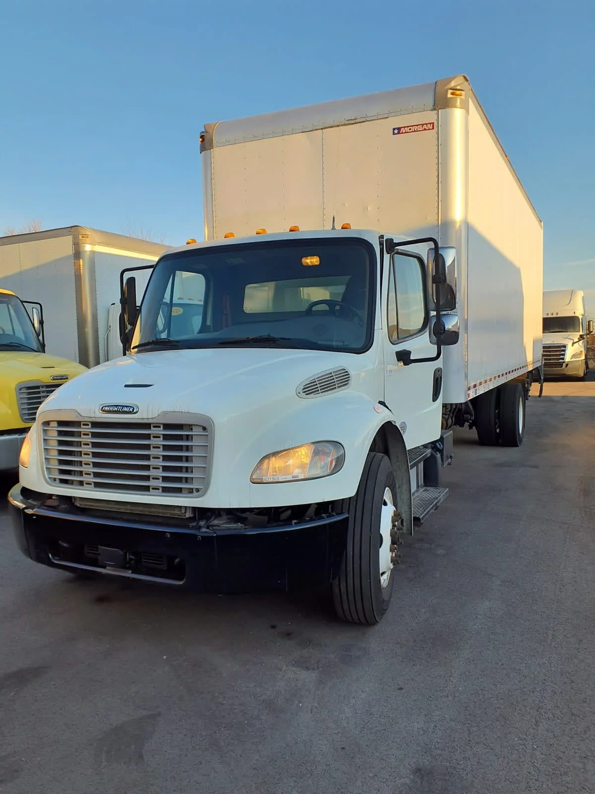 2019 Freightliner M2 106 in Bolingbrook, IL