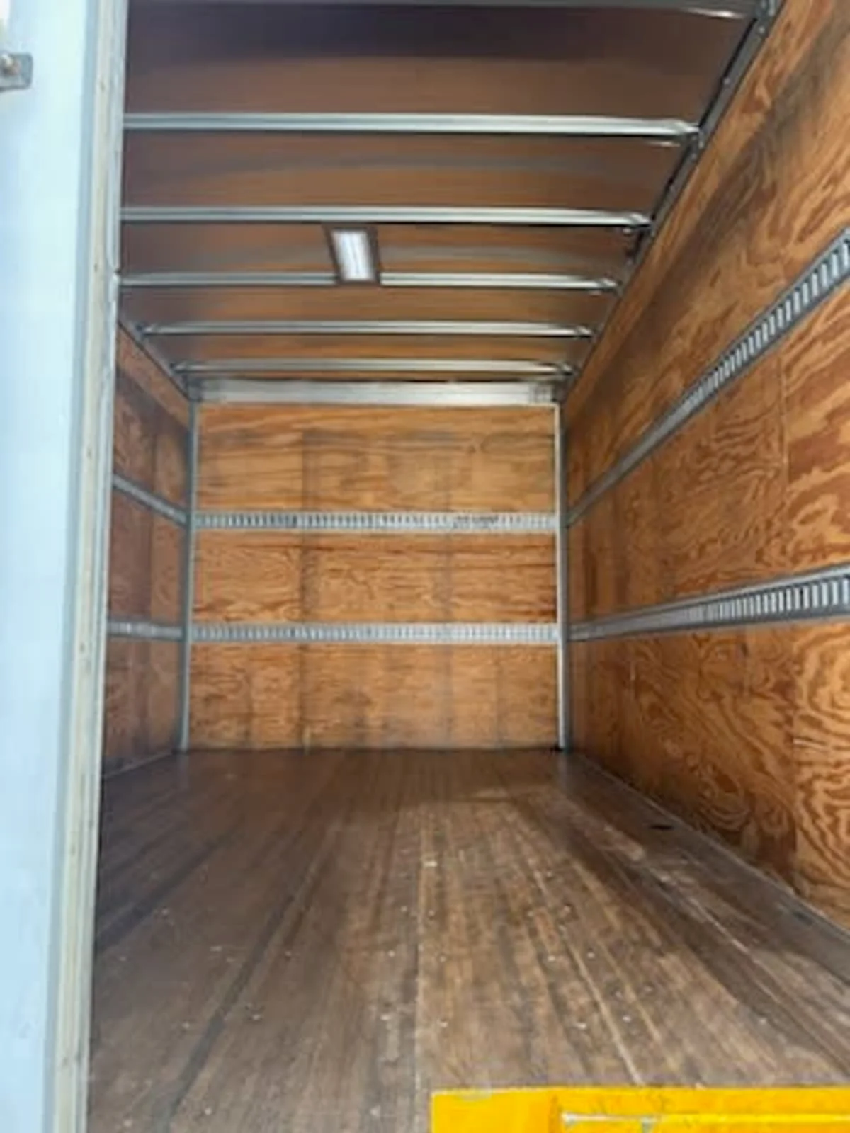 2019 International 4300 in West Chester, OH — photo 8