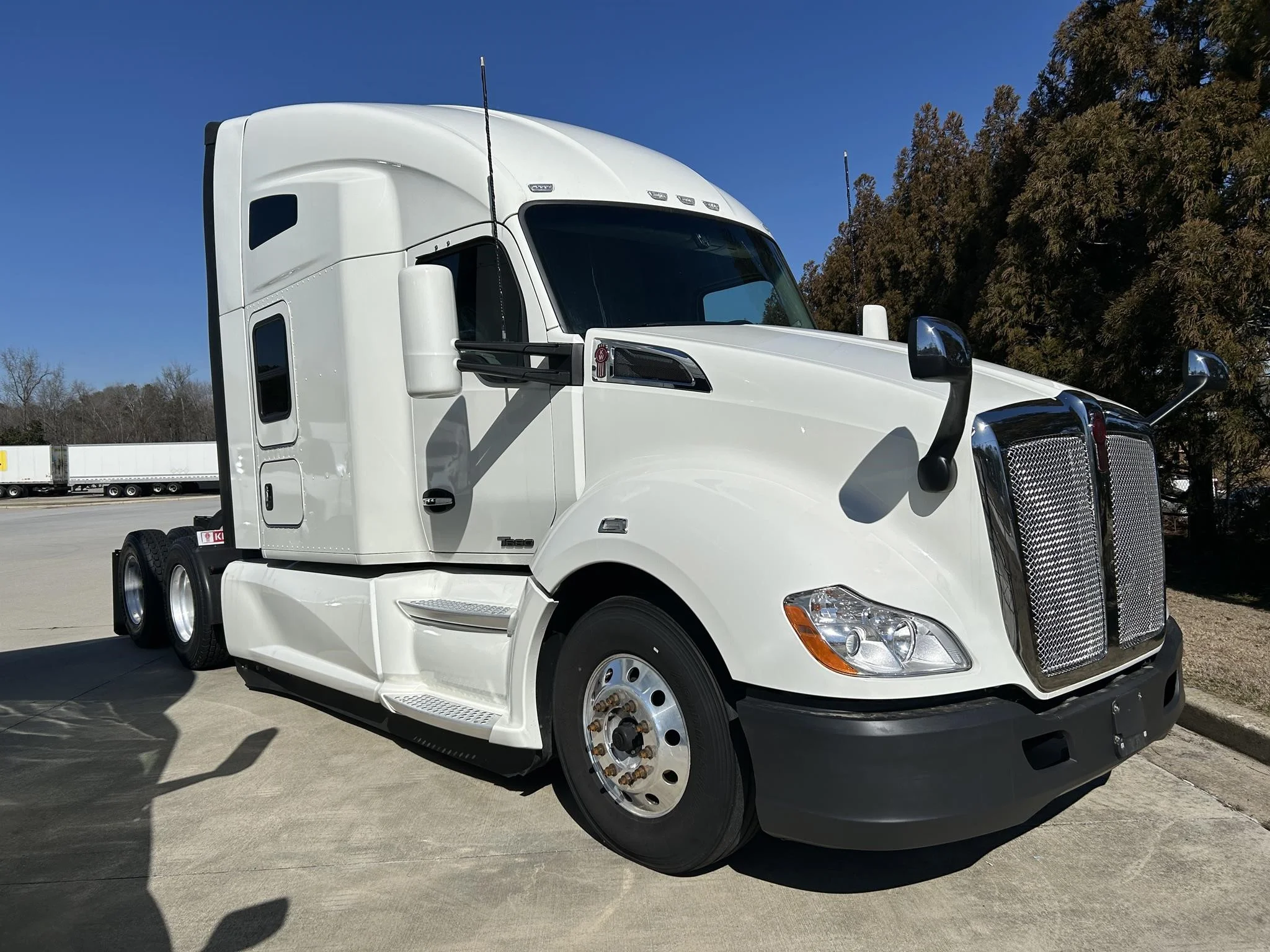2021 Kenworth T680 in Springfield, MO