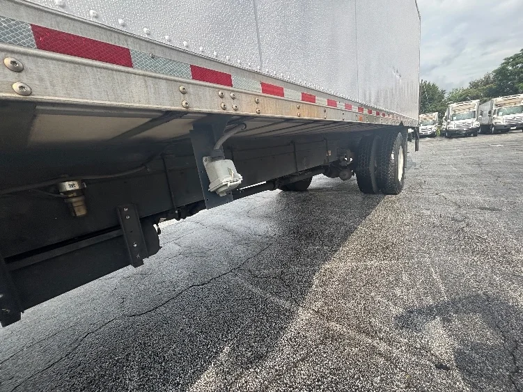 2019 Hino 268 in Forest Park, GA — photo 5