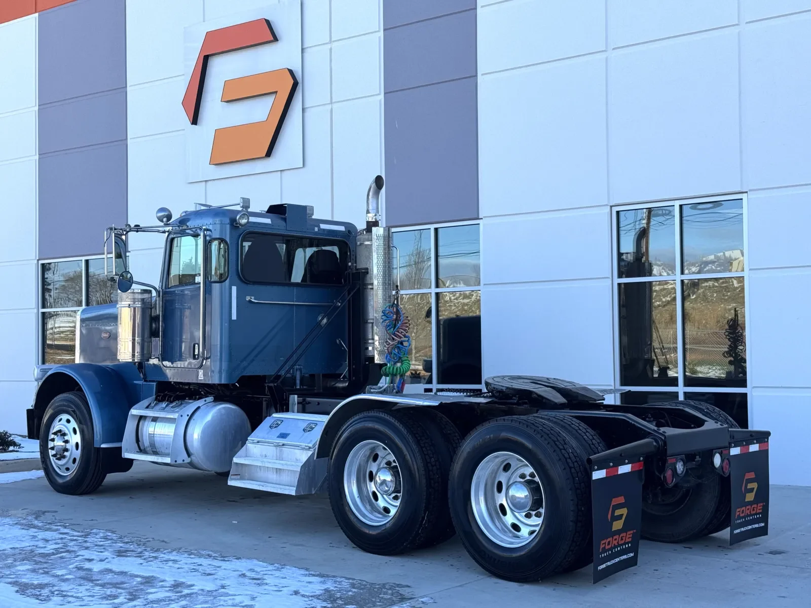 2009 Peterbilt 388 in Greer, SC — photo 6