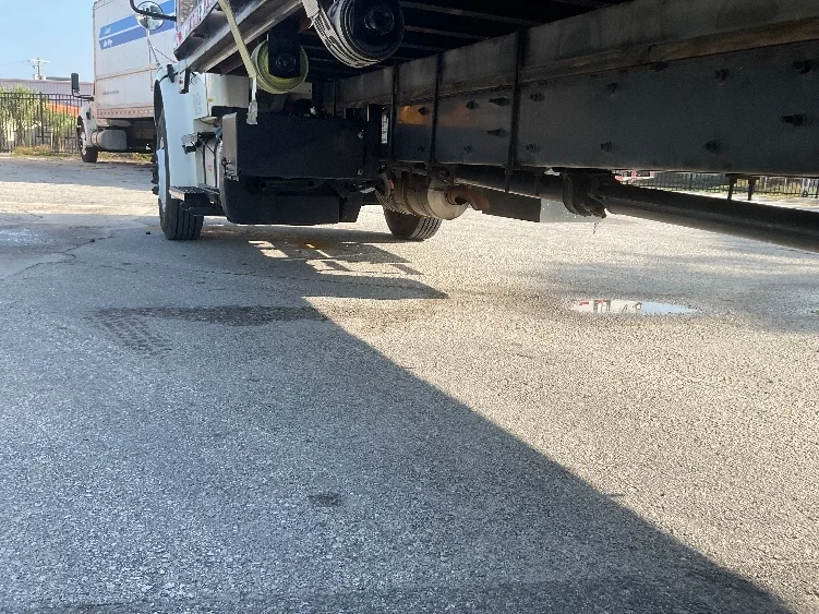 2019 Freightliner eM2 in Tampa, FL — photo 5