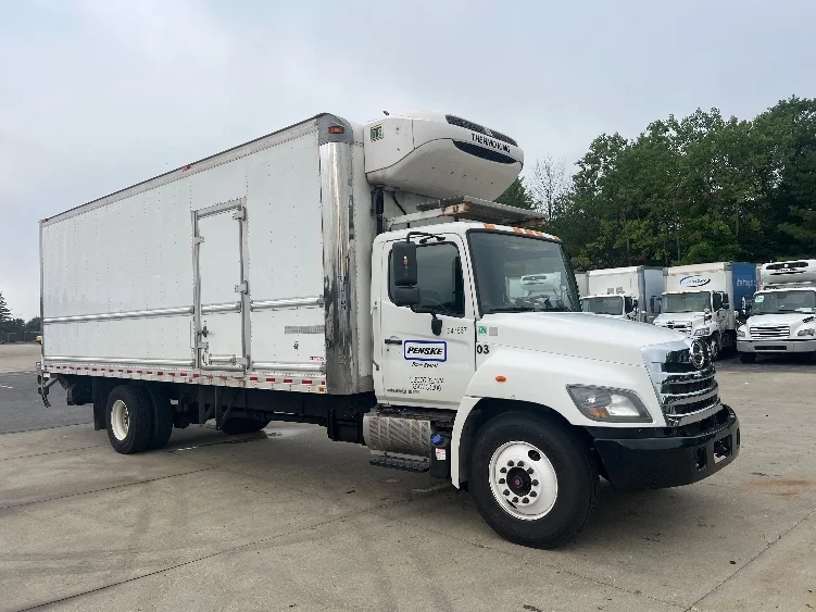 2020 Hino 338