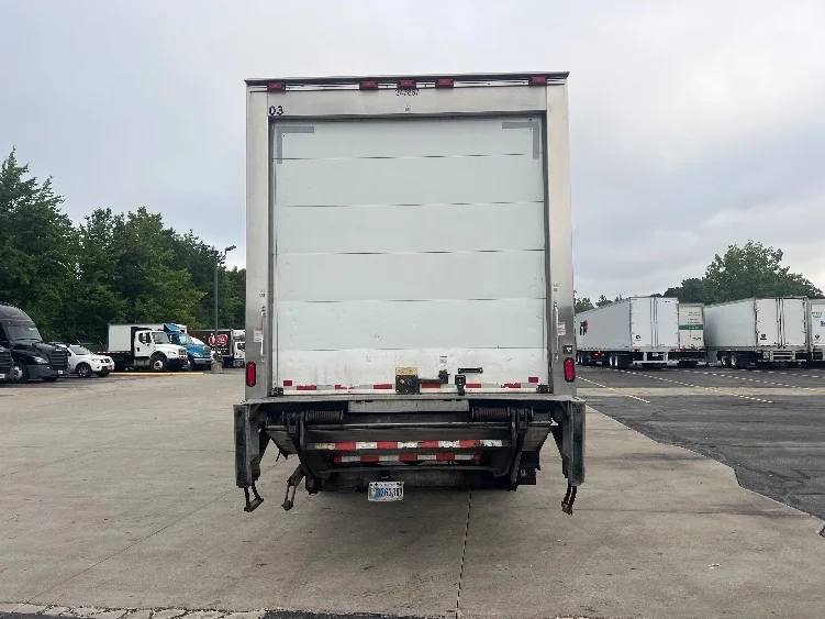 2020 Hino 338 in Akron, OH — photo 7