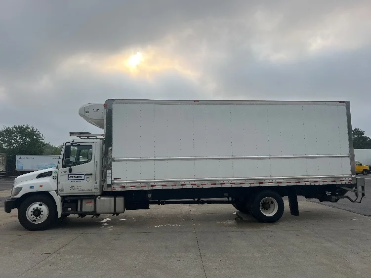 2020 Hino 338 in Akron, OH — photo 4