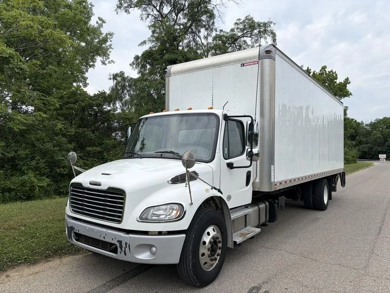 2019 Freightliner M2 106