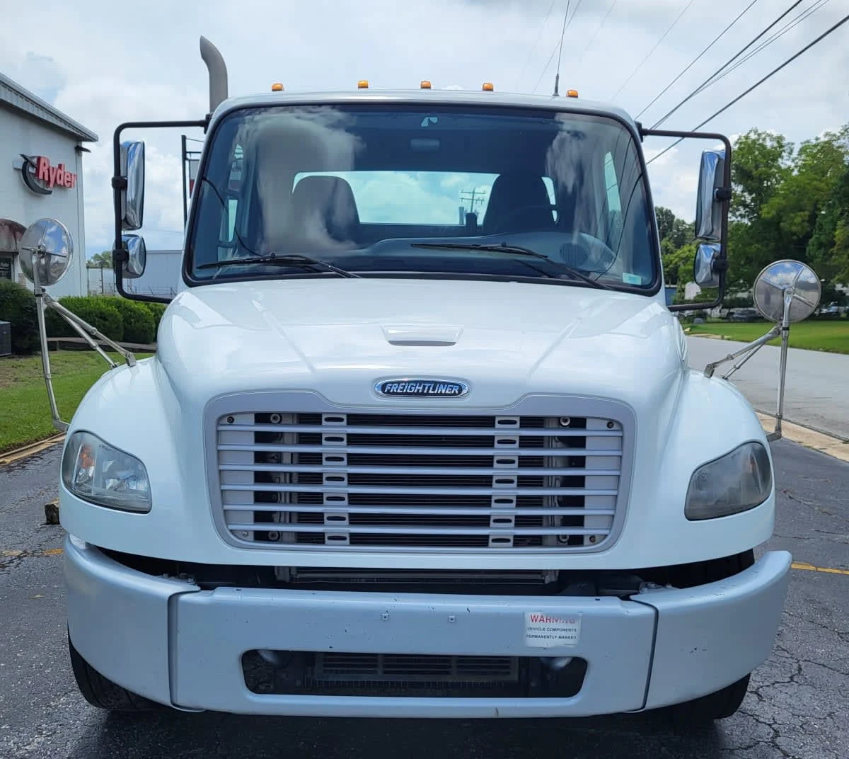 2017 Freightliner M2 106 in Jacksonville, FL — photo 2