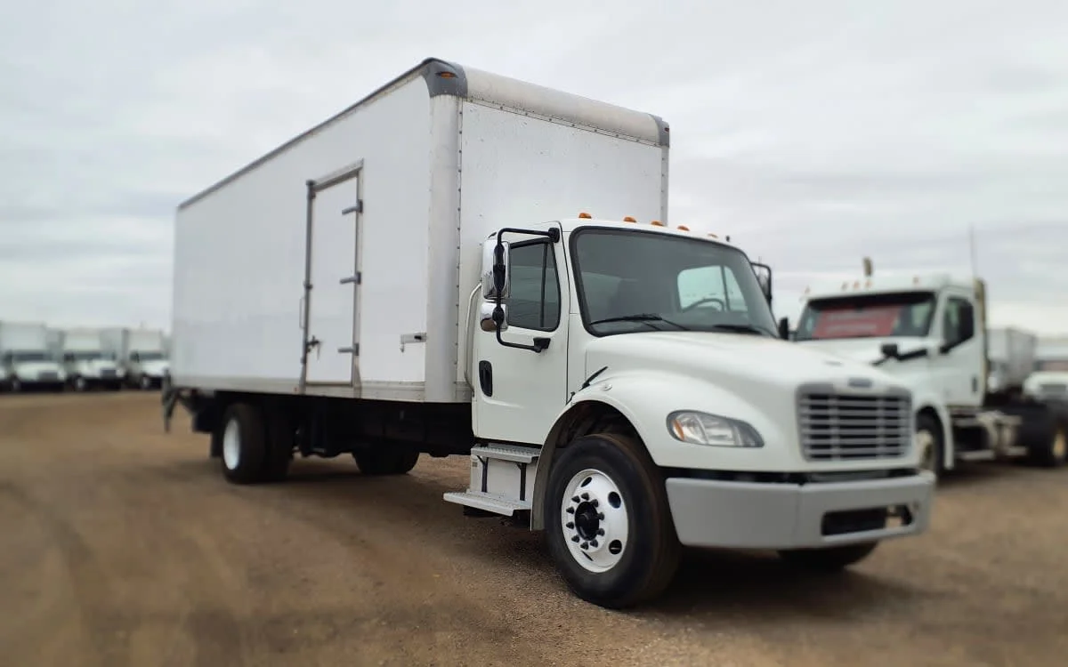 2018 Freightliner M2 106 in Commerce City, CO — photo 3
