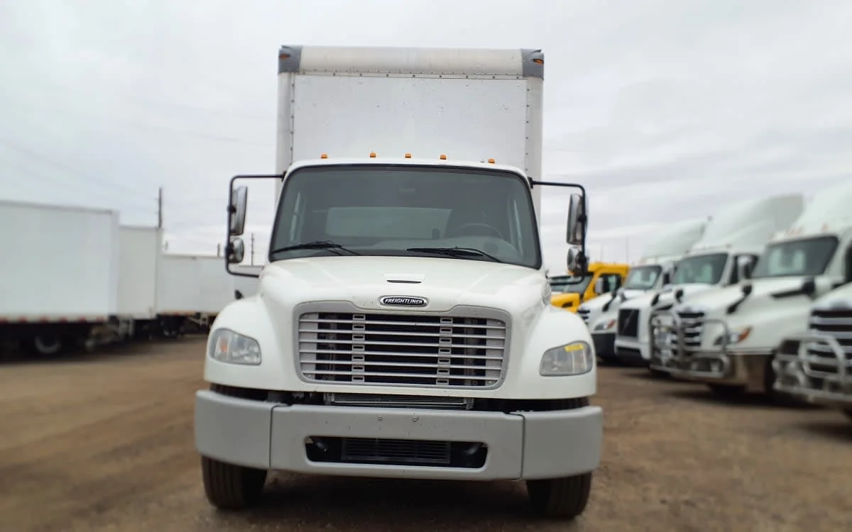 2018 Freightliner M2 106 in Commerce City, CO — photo 2