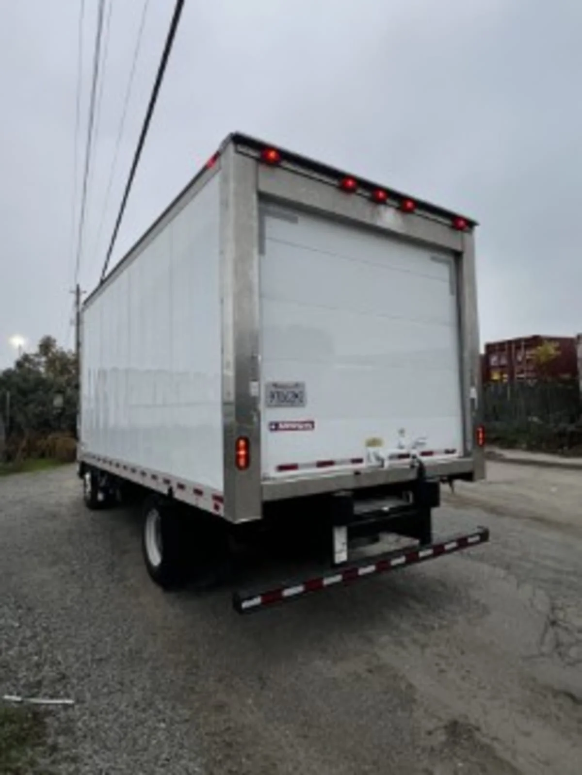 2019 Isuzu NPR - image 6