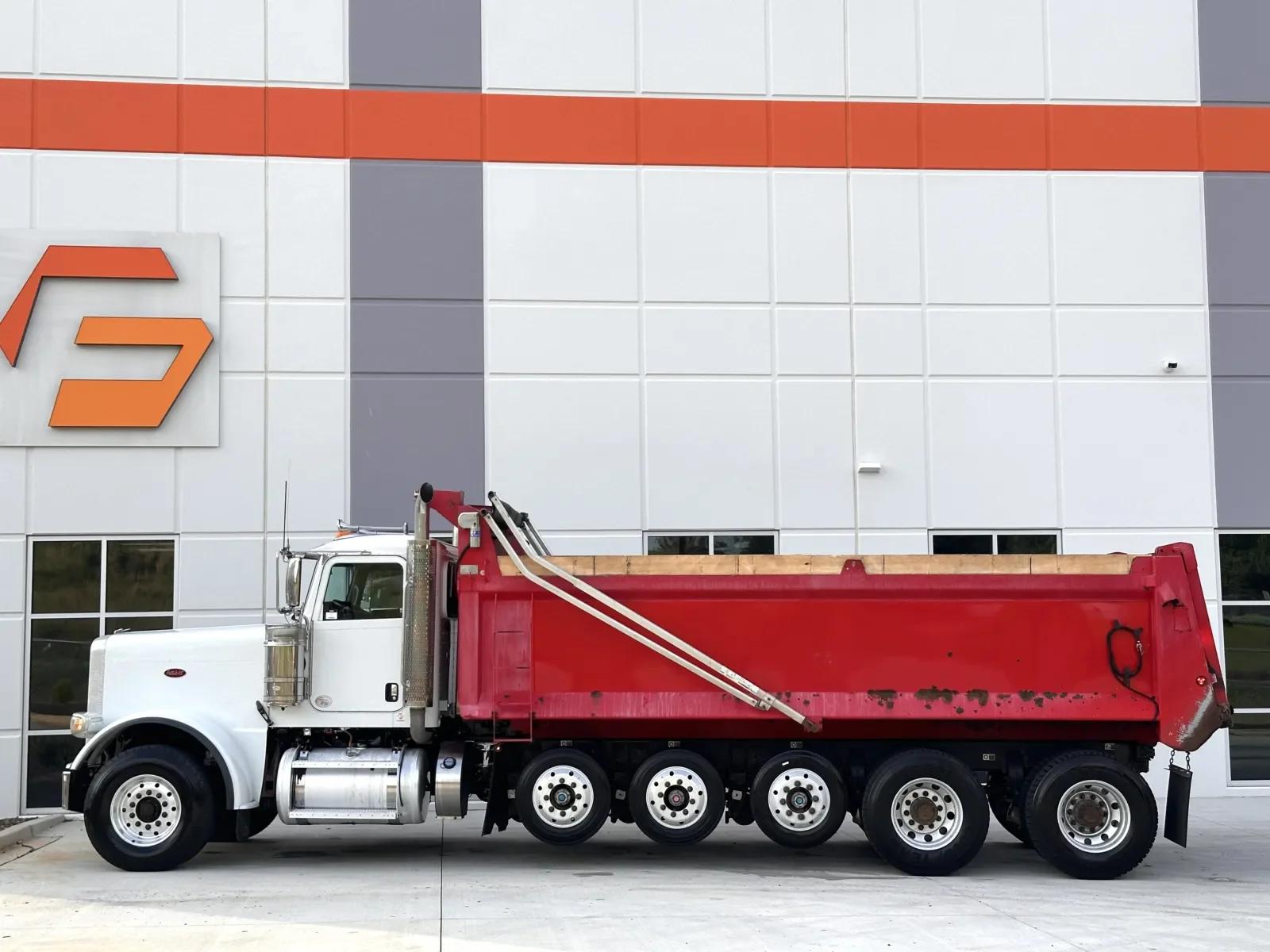 2021 Peterbilt 389 in Greer, SC — photo 5