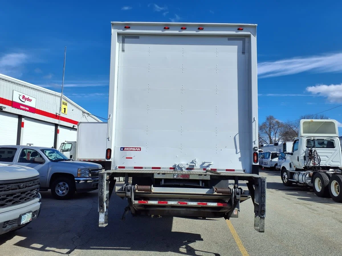 2019 Freightliner M2 106 in Salisbury, MA — photo 5