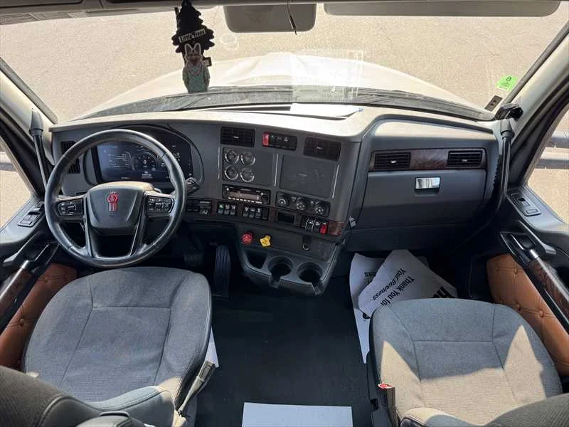 2025 Kenworth T680 in Little Rock, AR — photo 13