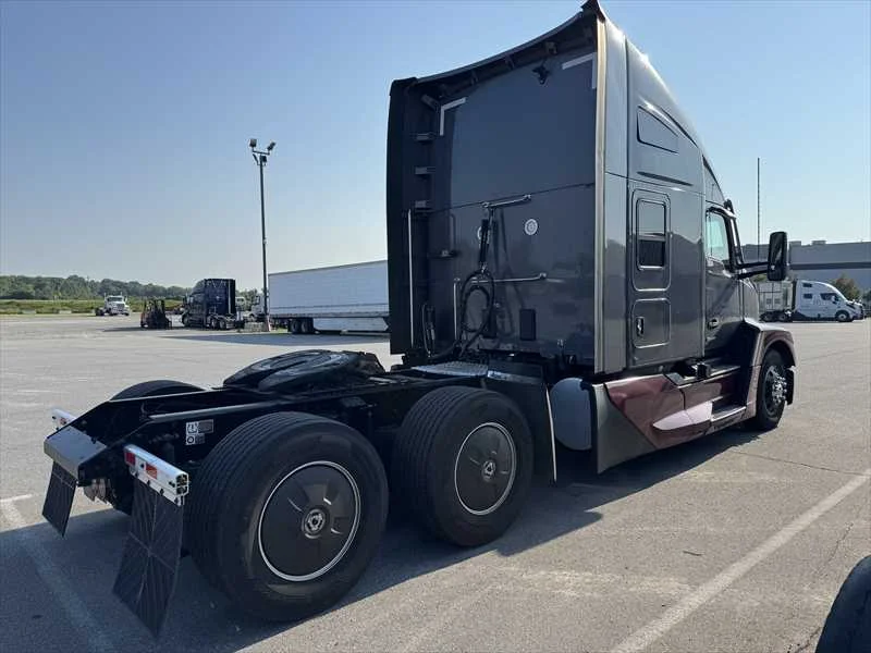2025 Kenworth T680 in Little Rock, AR — photo 5