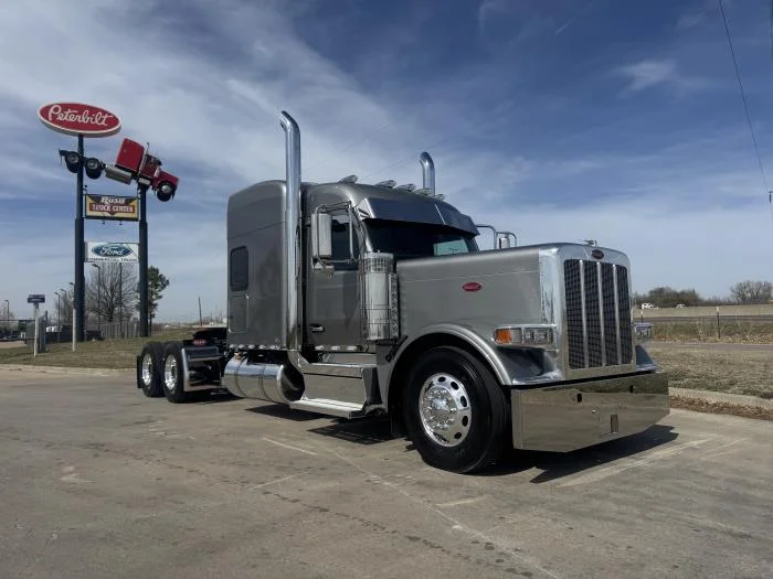 2027 Peterbilt 589 in Oklahoma City, OK — photo 5