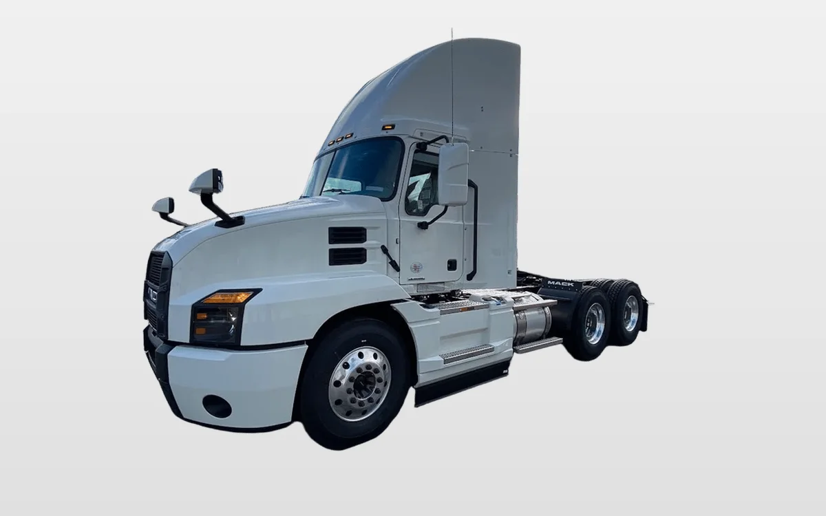 2025 Mack - image 1