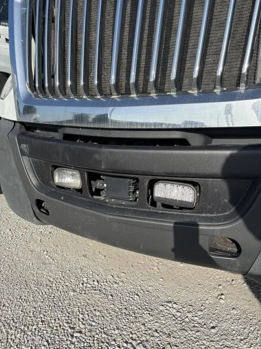 2021 International LT — photo 3