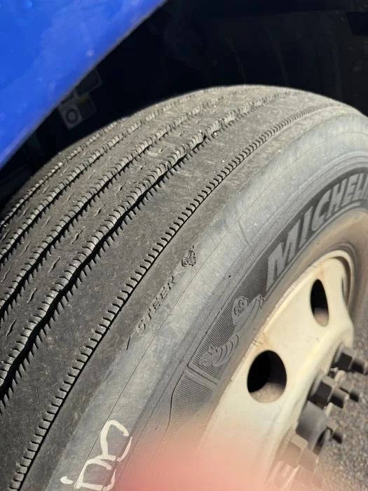 2022 Peterbilt 579 - image 9