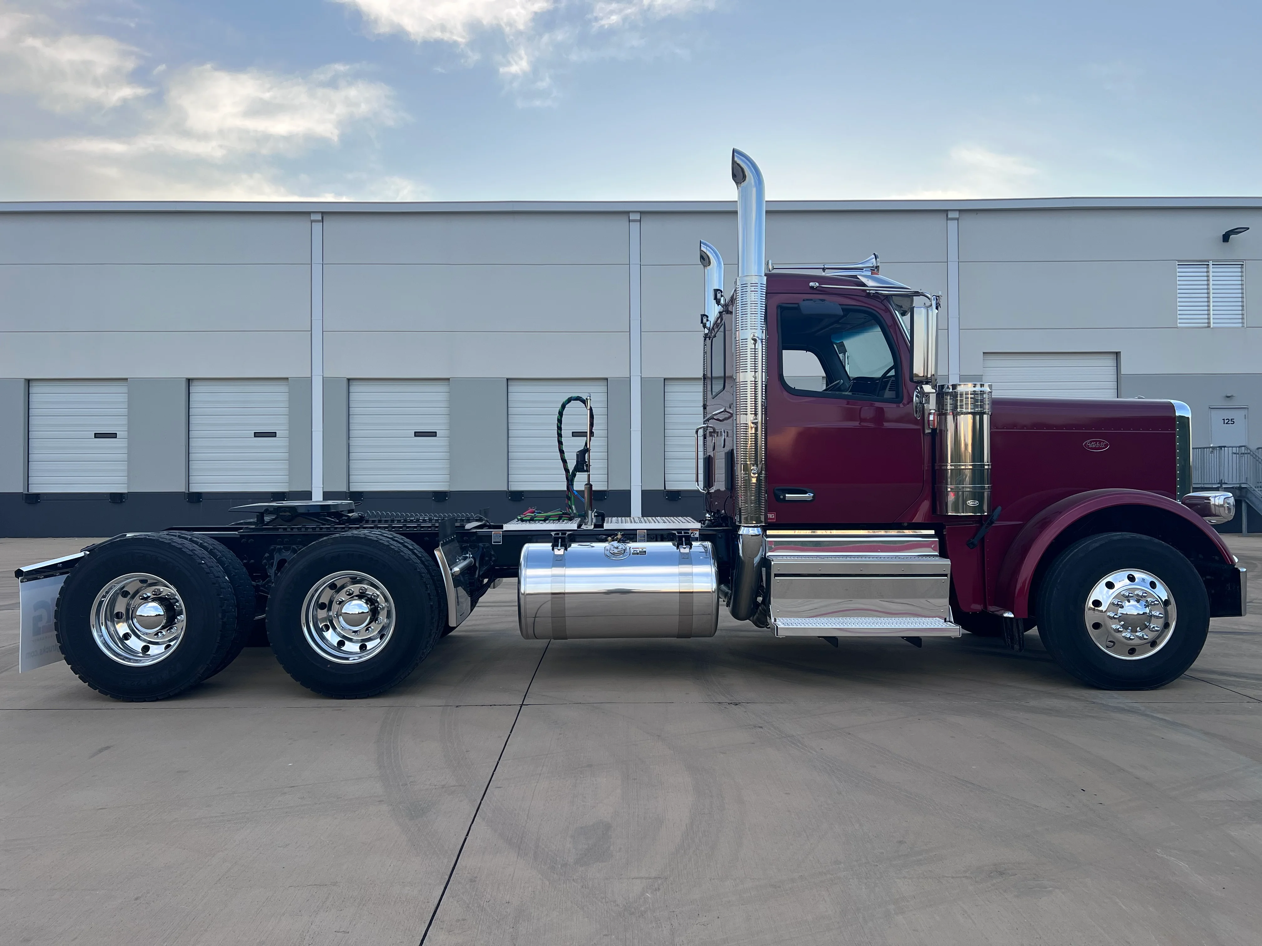 2026 Peterbilt 589 in Fort Smith, AR — photo 6