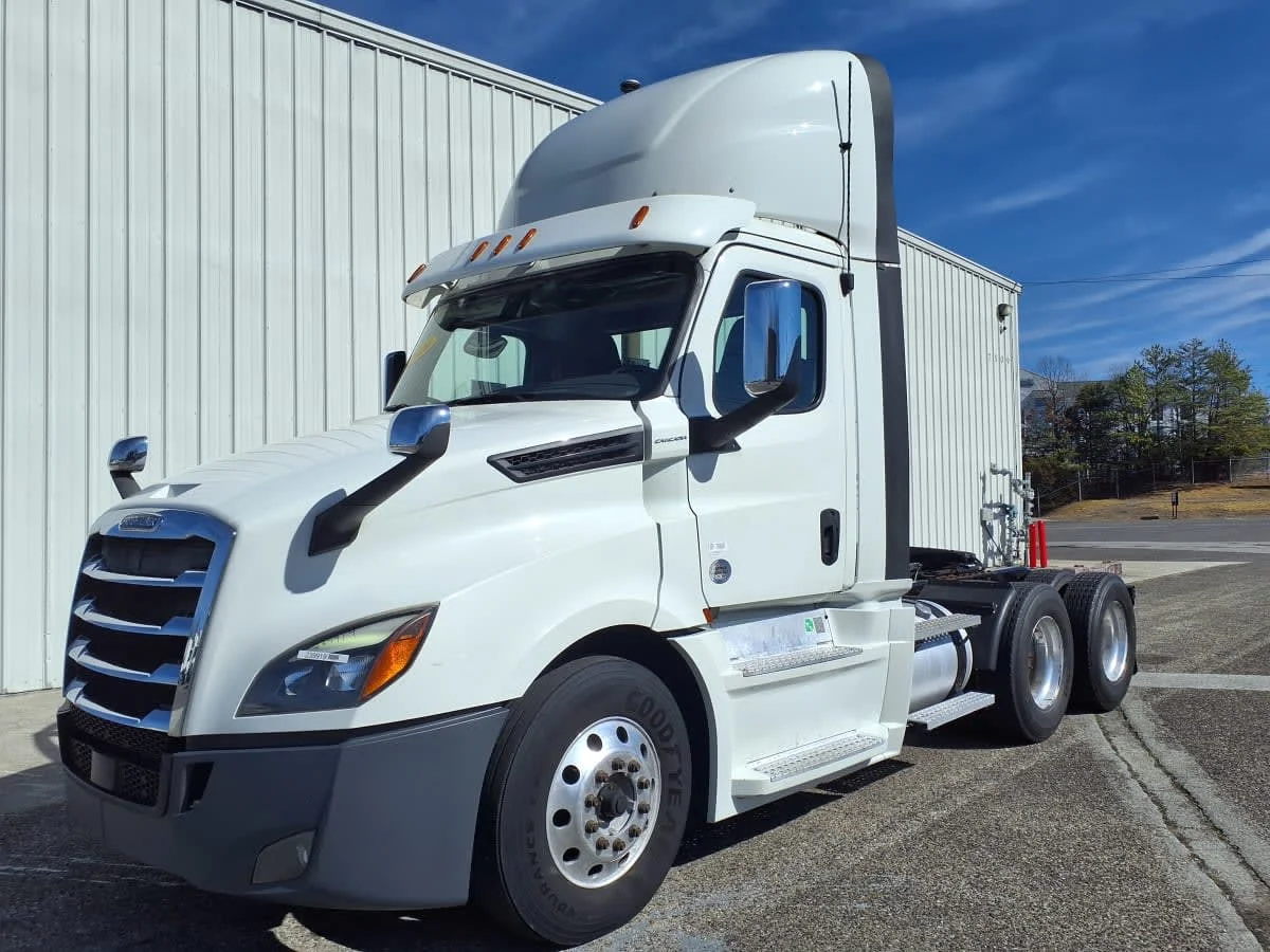 2020 Freightliner Cascadia in Knoxville, TN