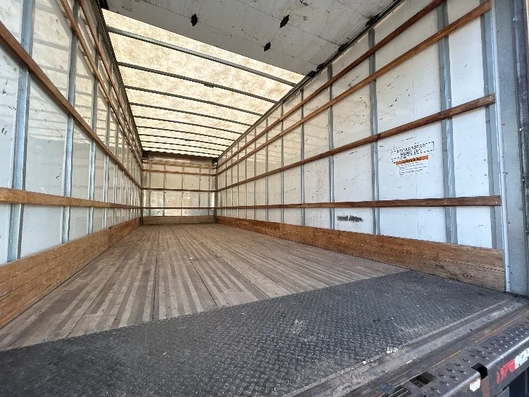 2021 International MV - image 10