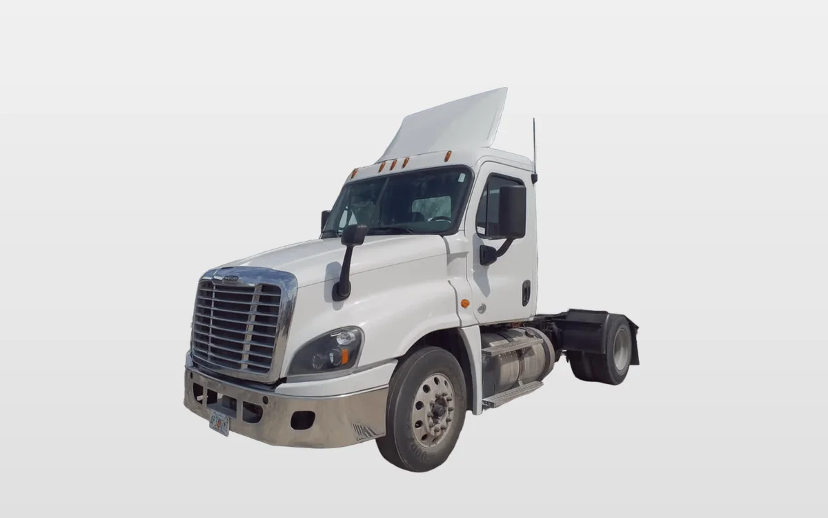 2018 Freightliner - image 1