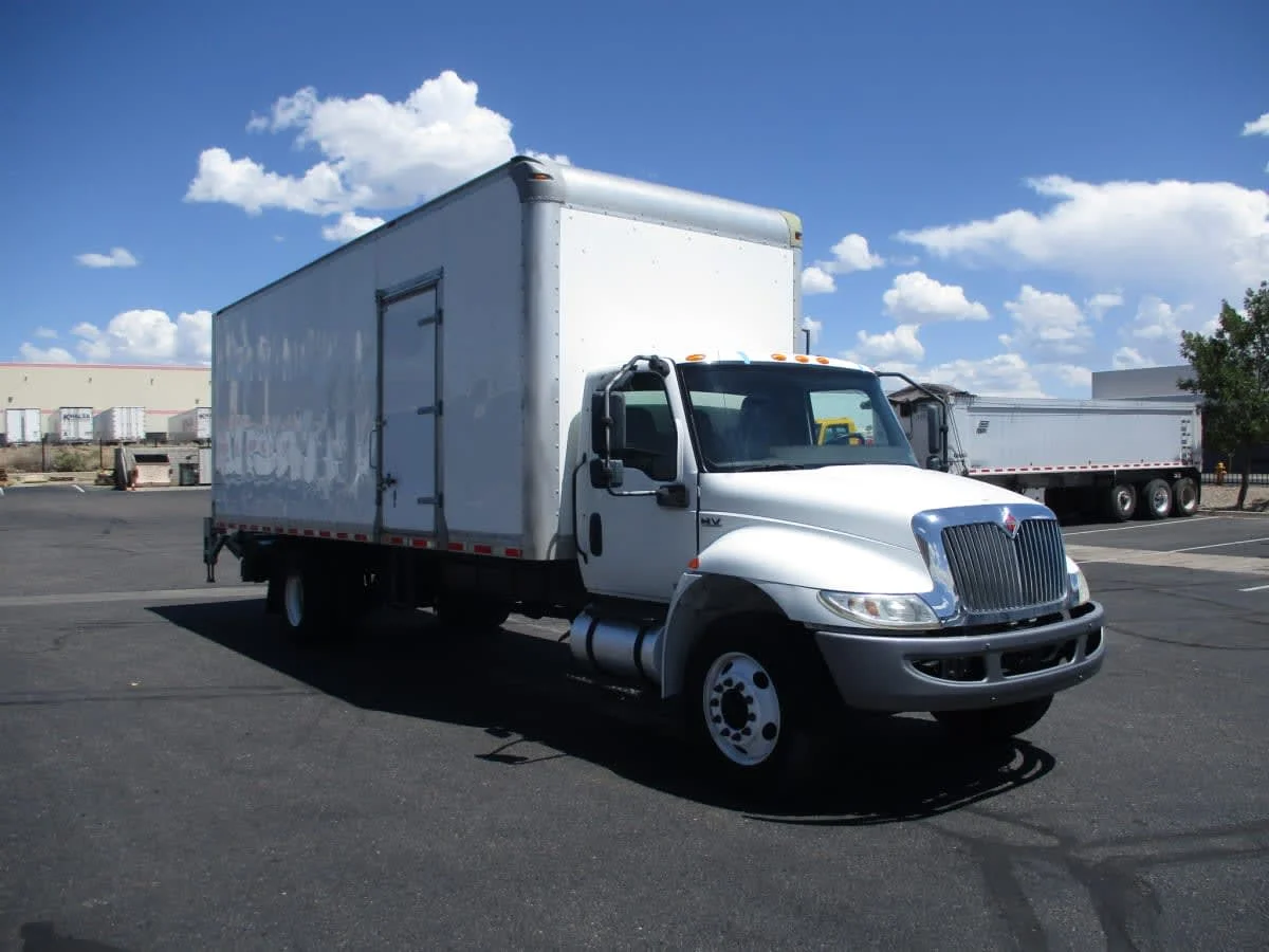 2020 International MV in Commerce City, CO — photo 3
