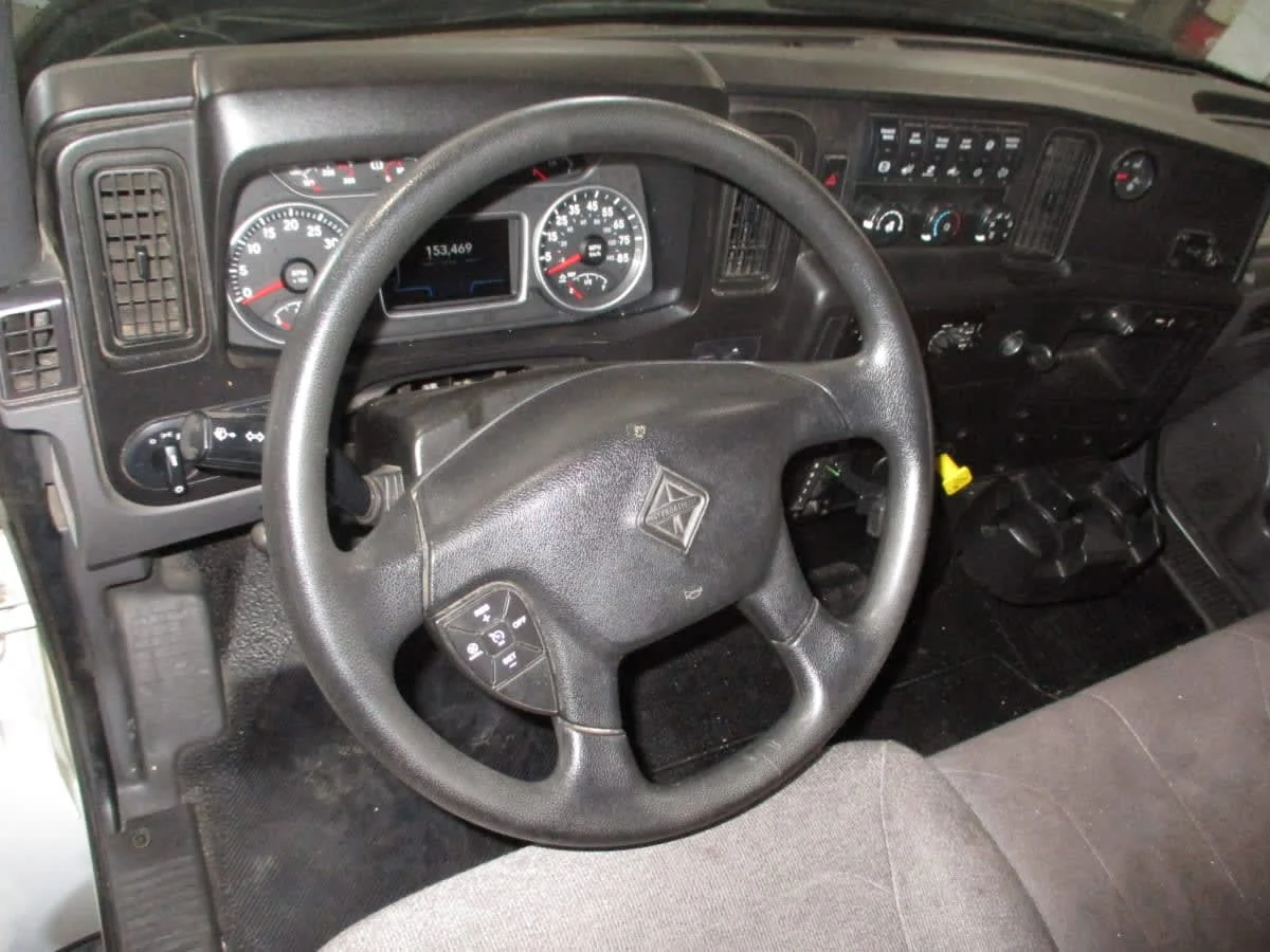 2020 International MV in Commerce City, CO — photo 7