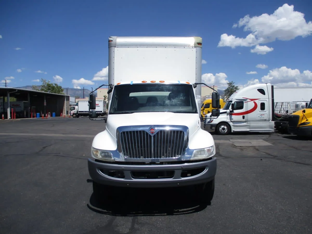 2020 International MV in Commerce City, CO — photo 2